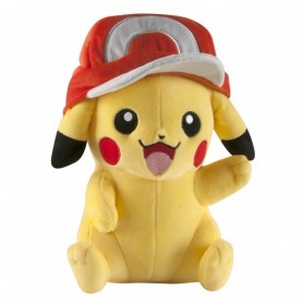 Peluche Pokemon Pikachu avec casquette